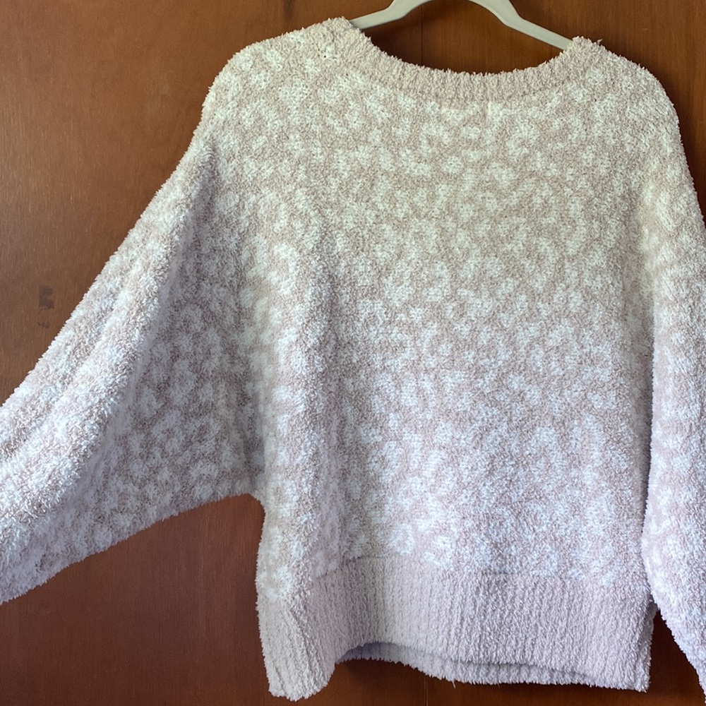 Jessica Simpson leopard/cheetah print sweater - Picture 6 of 7